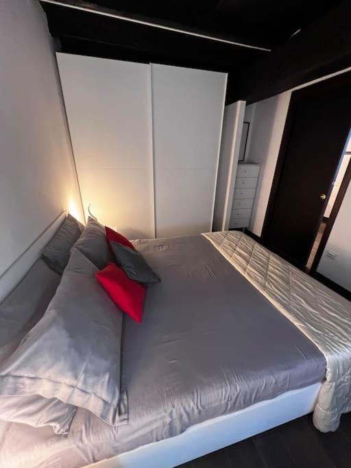 Lu.Ni. Guesthouse Roma ภายนอก รูปภาพ